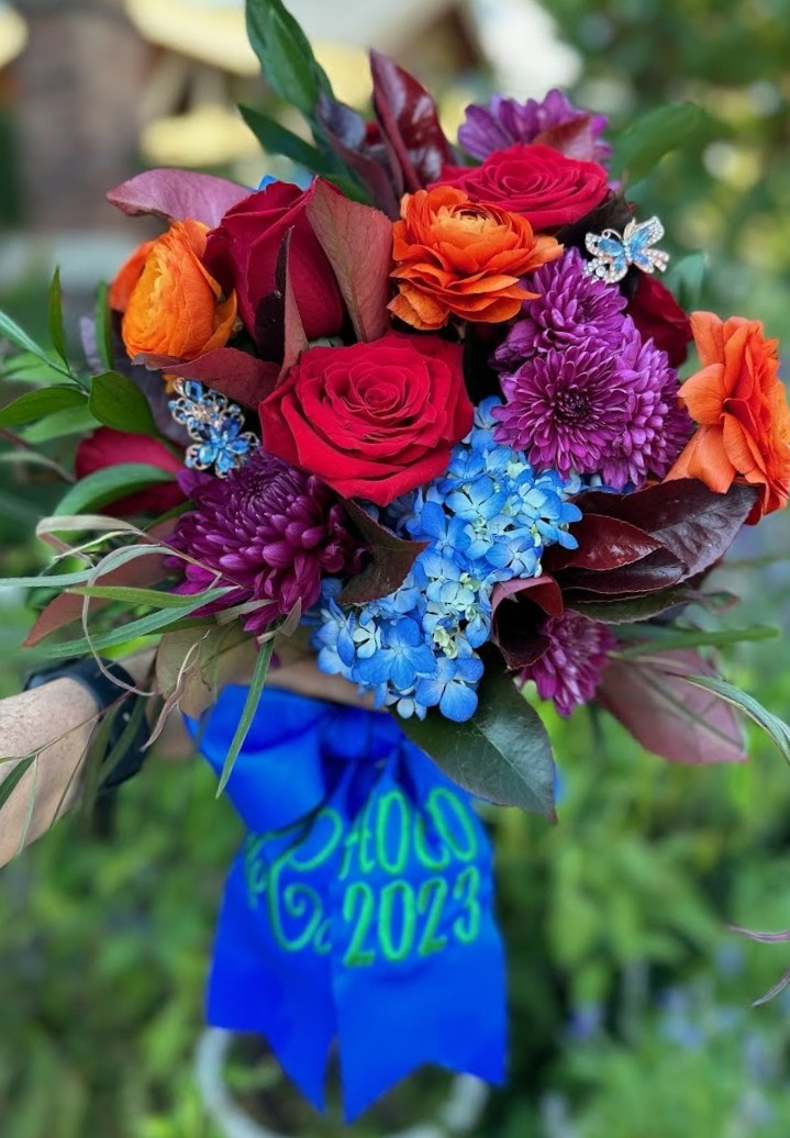 Personalized Bouquet with Monogrammed Ribbon